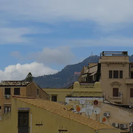 Apartment Awesome Terrace And In The Centre Palermo